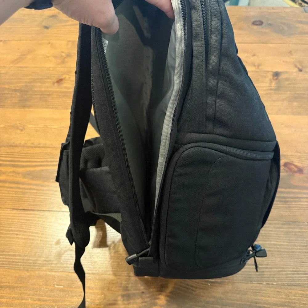 Lowepro fastpack 250